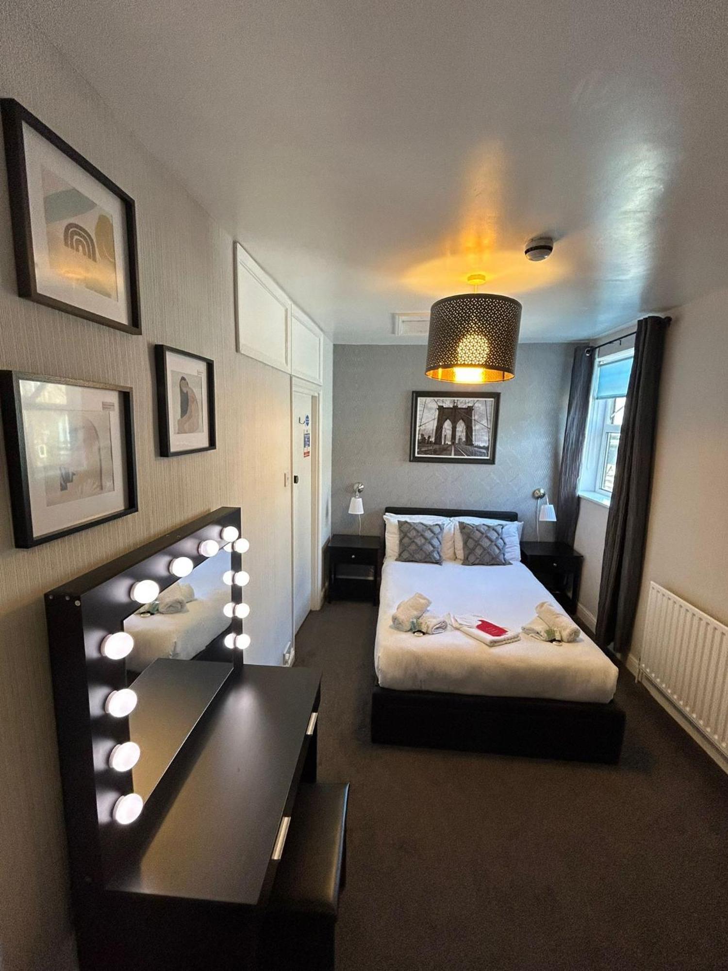 The Lyndhurst Guest House Great Yarmouth Bilik gambar