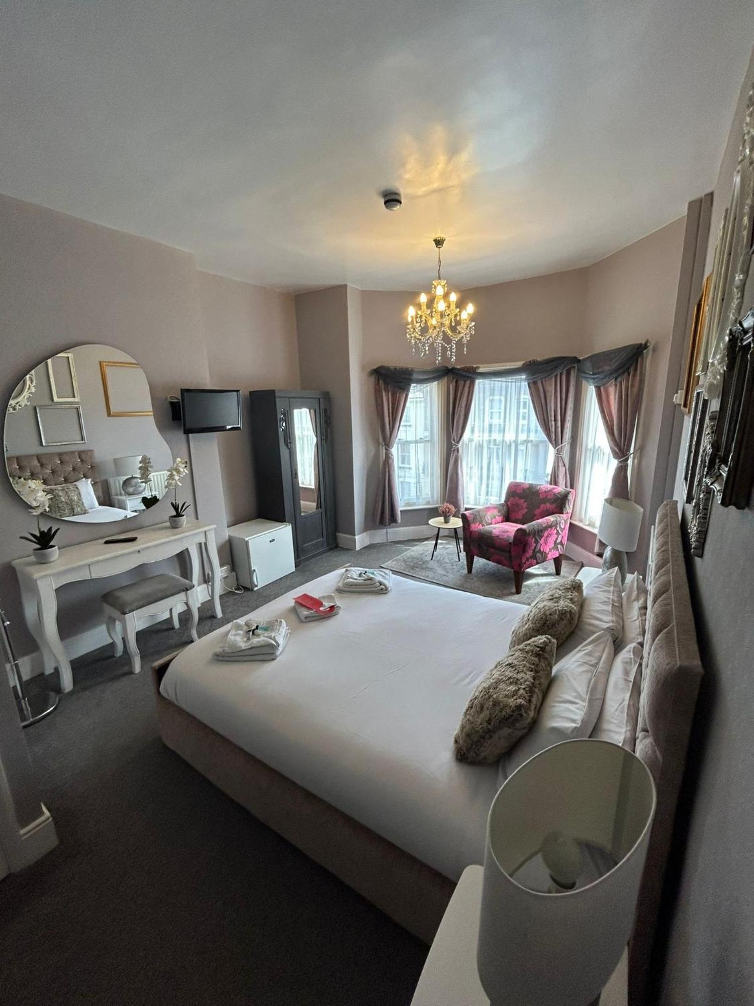 The Lyndhurst Guest House Great Yarmouth Bilik gambar